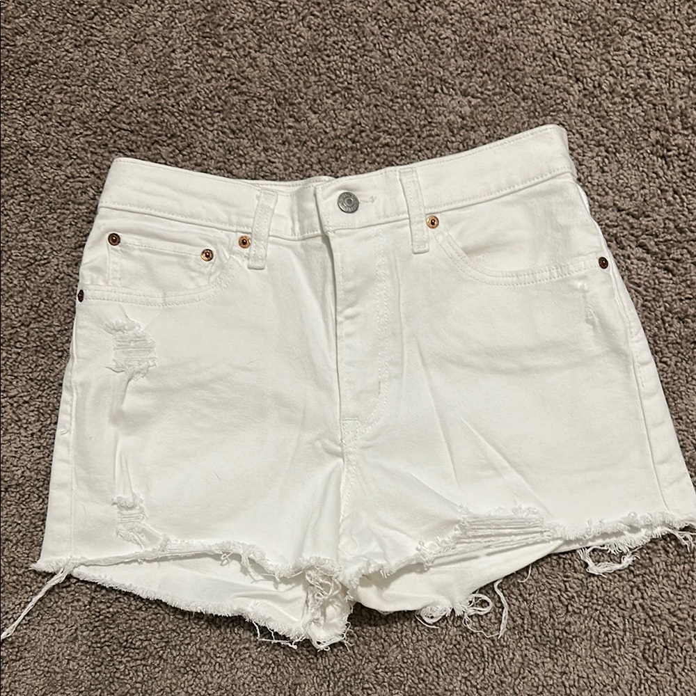 Levi White Denim Shorts